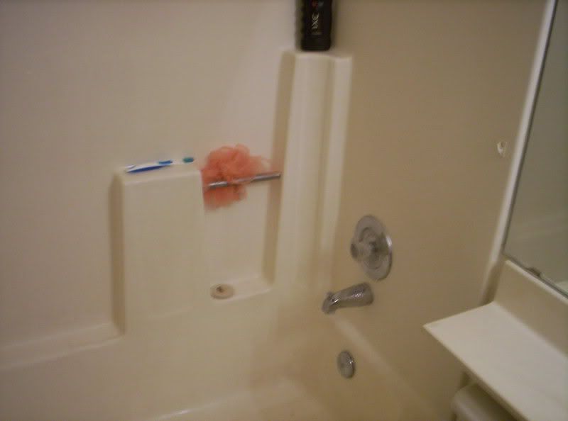 bathroom012.jpg